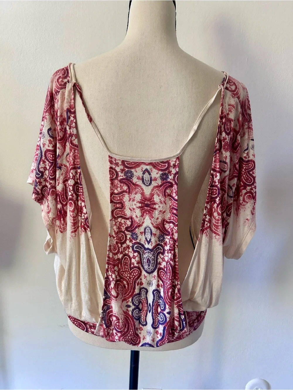 Free People Boho Cream Tunic Magenta Paisley Print M Fairycore Country Top